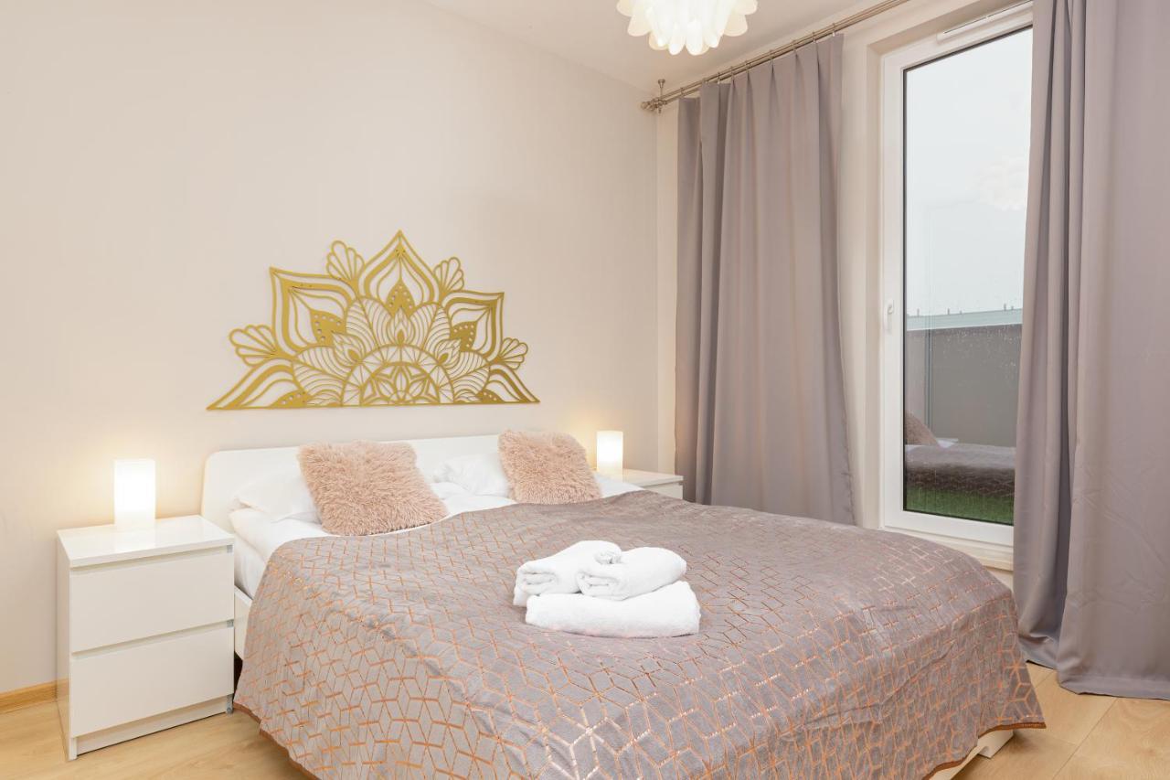 Espace Wilanow Apartments By Noclegi Renters 华沙 外观 照片